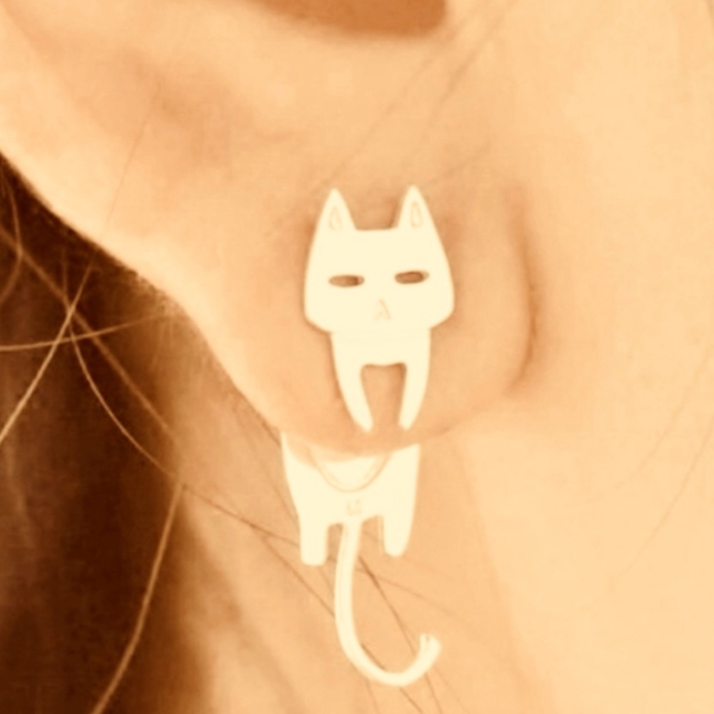 “Flat Cat” Silver Grumpy Kitten Whimsy Cartoon Full Body Curly Tail Ear Jackets - Picture 3 of 15
